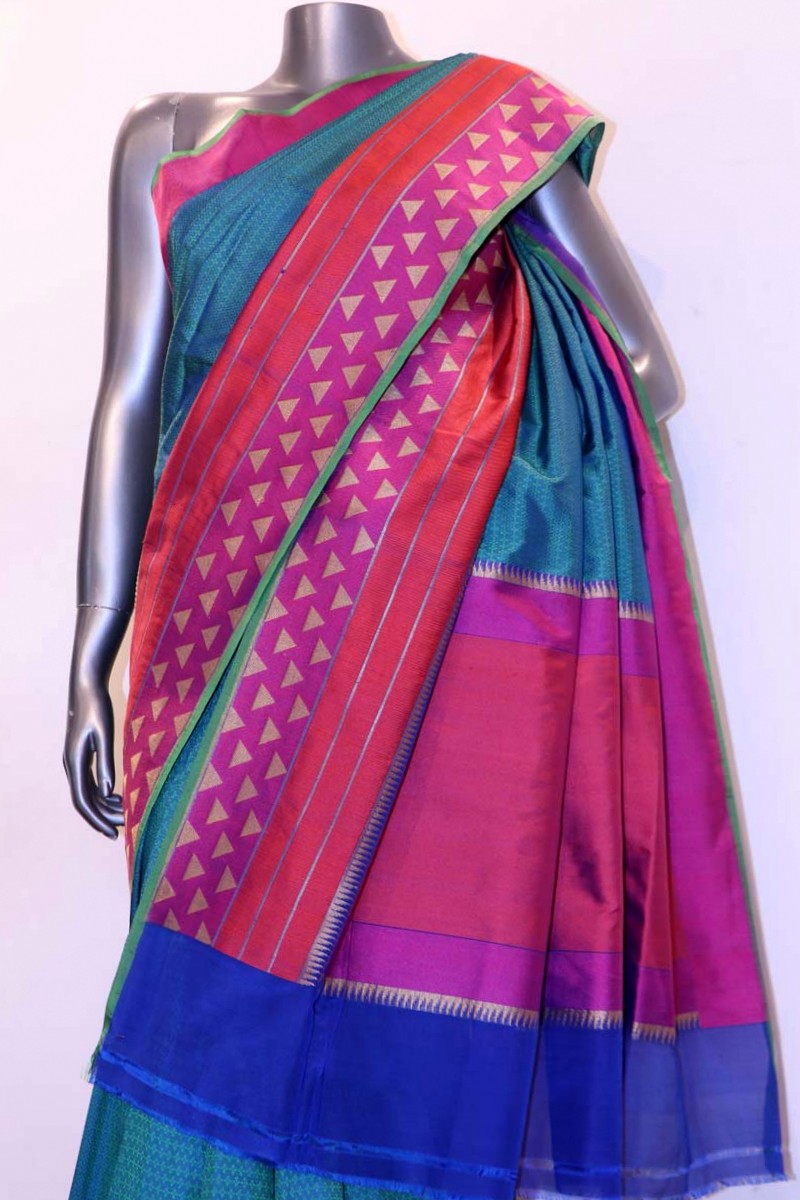 Designer Handloom Banarasi Silk Saree AA212316